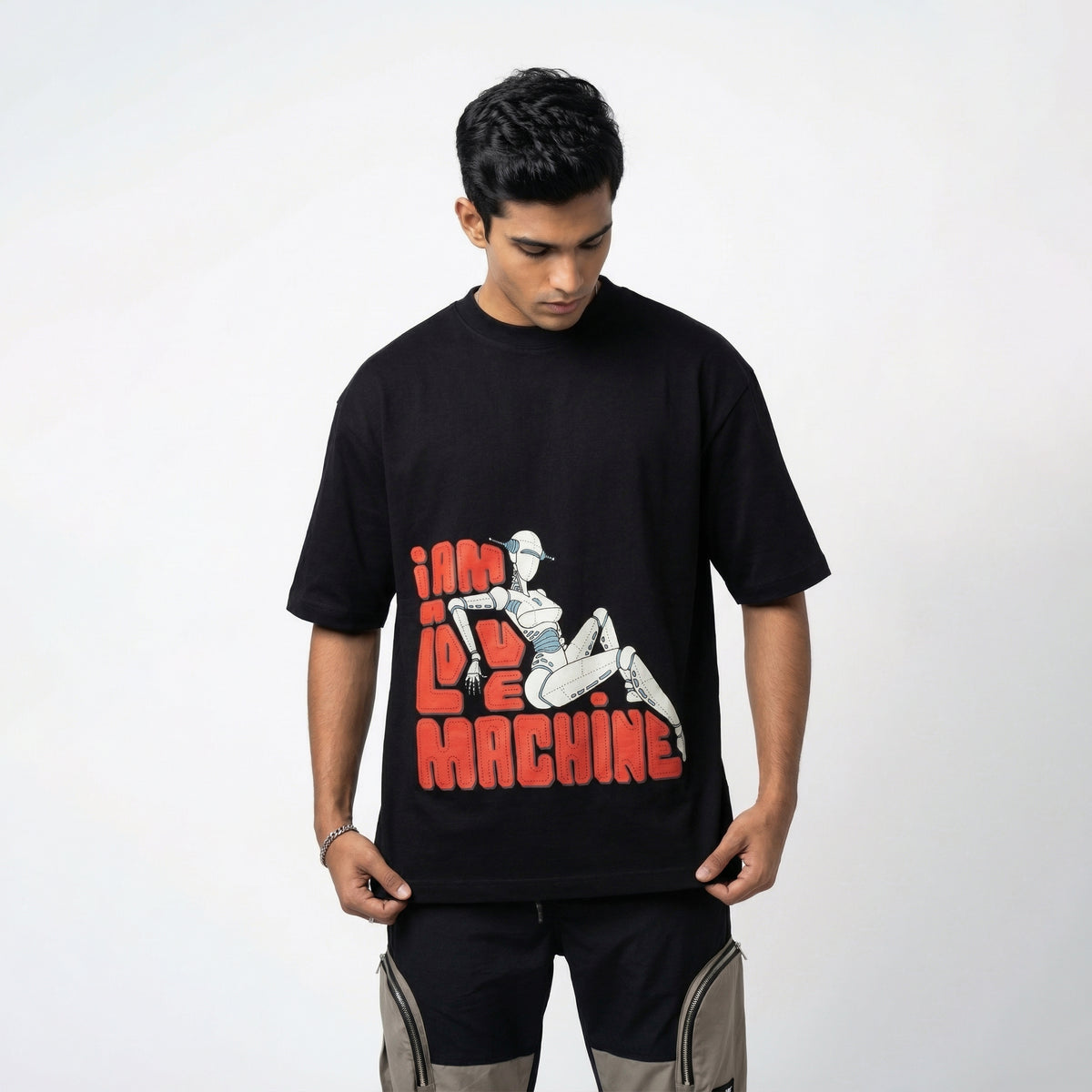 I AM A LOVE MACHINEoversized cotton t-shirt for men and women by BOMBAE STORE